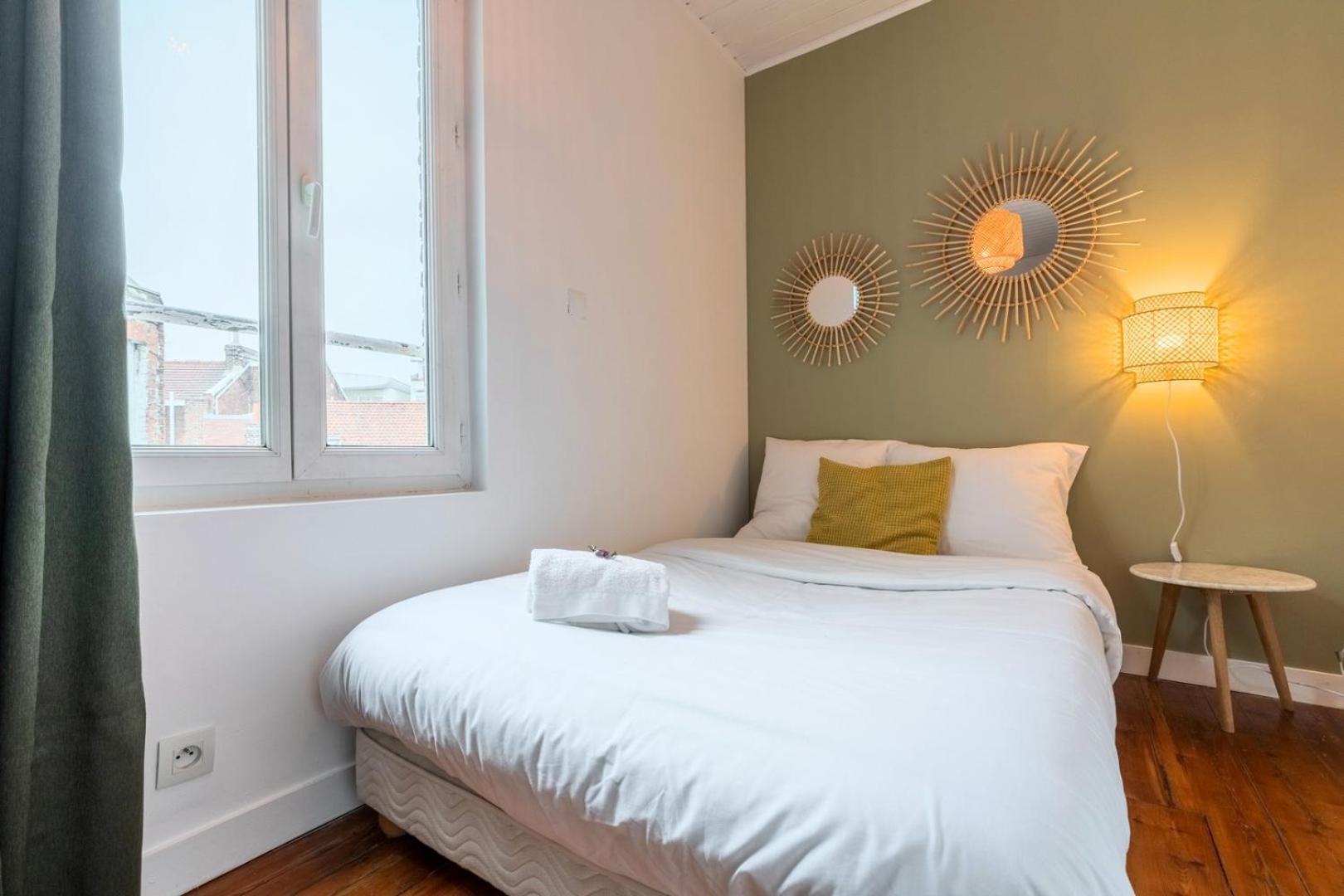 2-Bedroom Apartment Near Metro Lille Kültér fotó