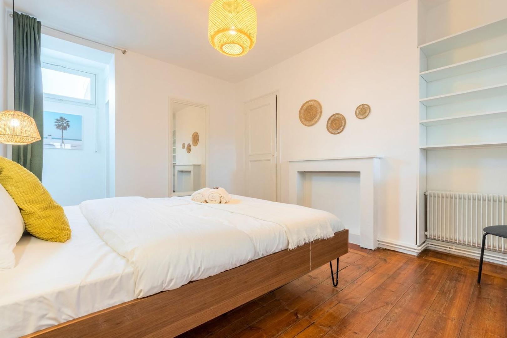 2-Bedroom Apartment Near Metro Lille Kültér fotó